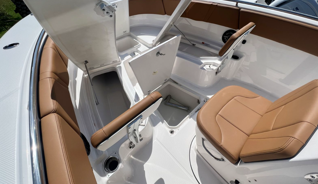 Robalo Boats Upholstery miami